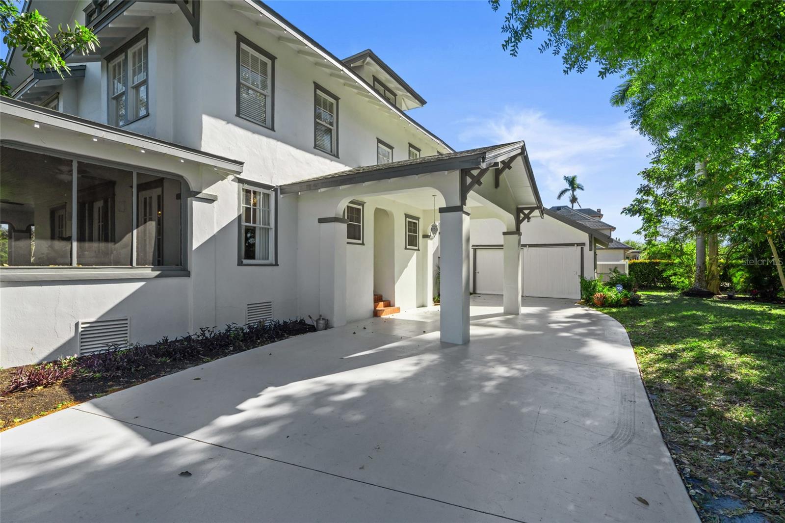 RIVERSIDE - Residential