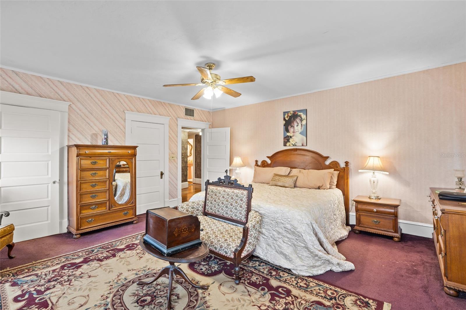 RIVERSIDE - Residential