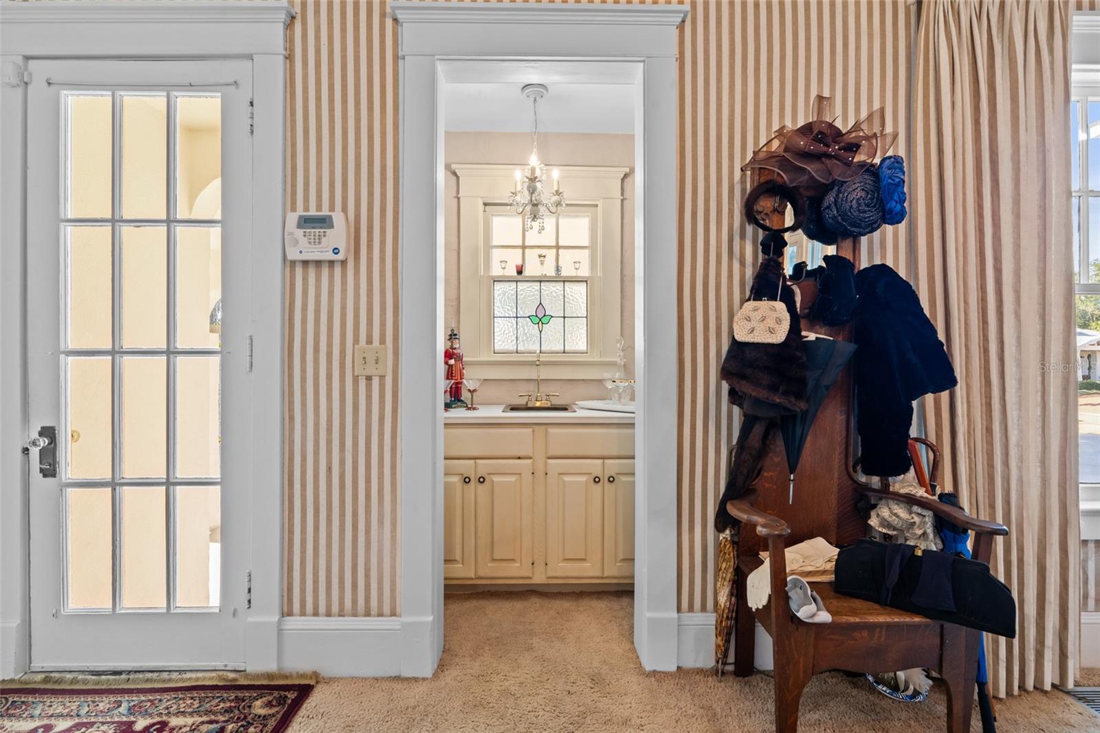 RIVERSIDE - Residential