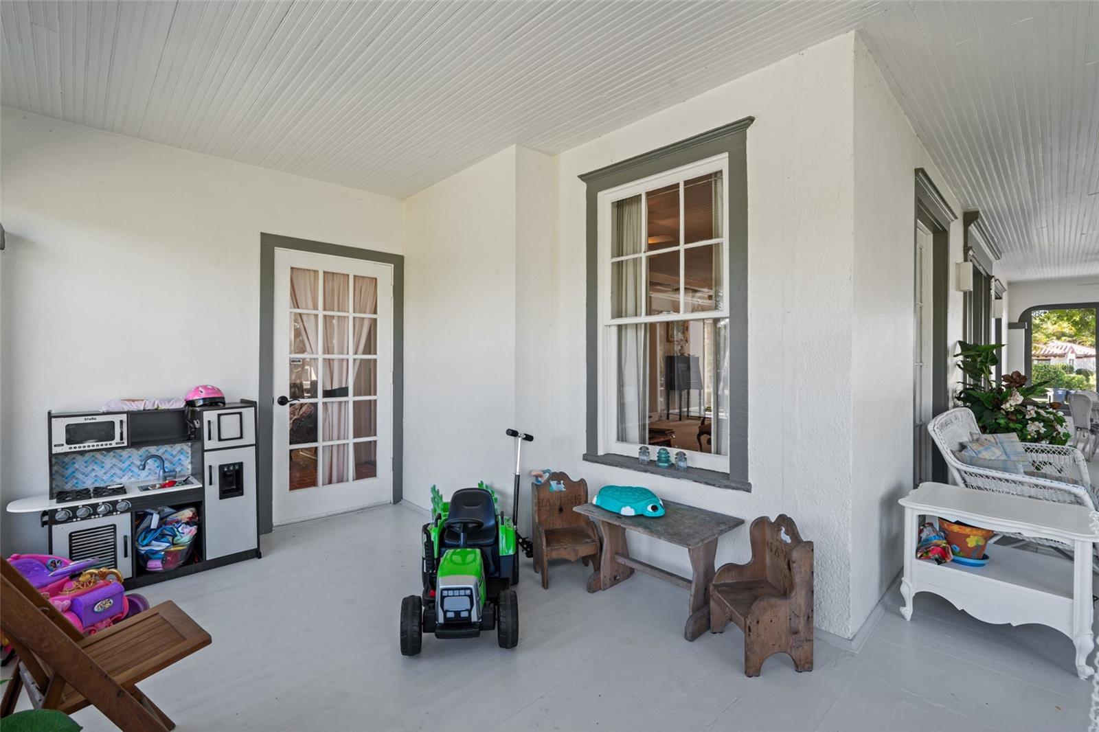 RIVERSIDE - Residential