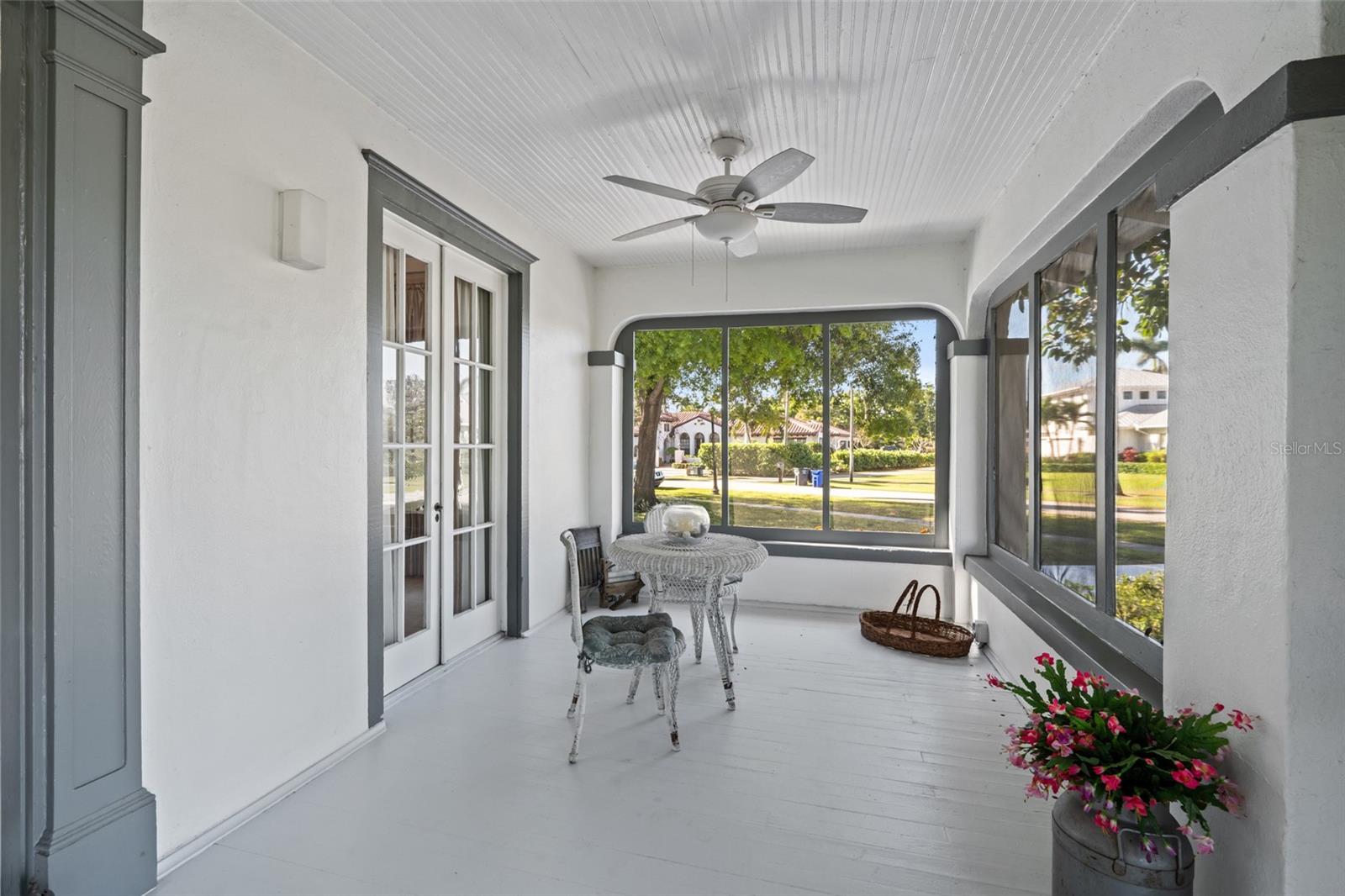 RIVERSIDE - Residential