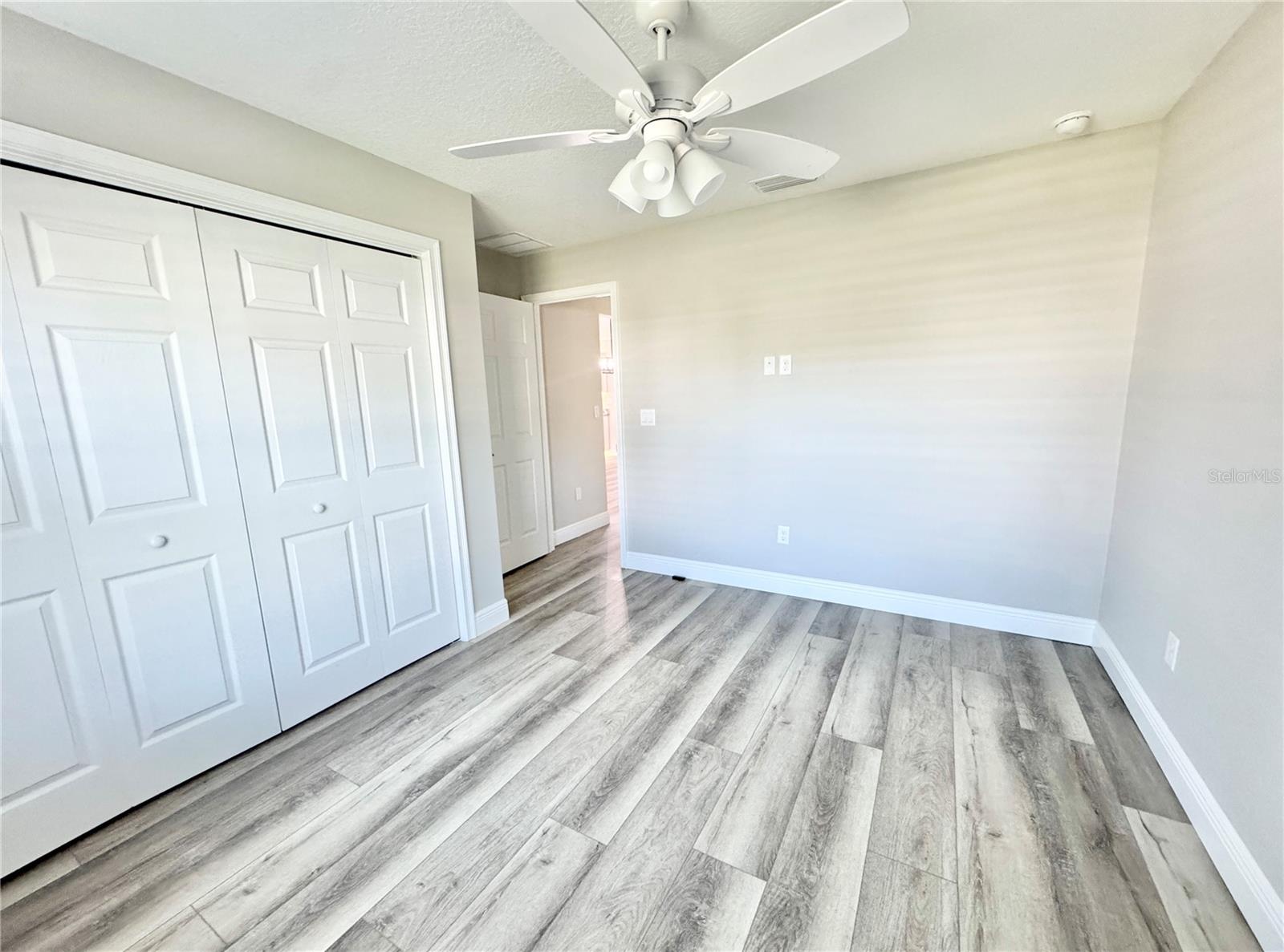 JULIETTE FALLS 01 REP - Residential Lease