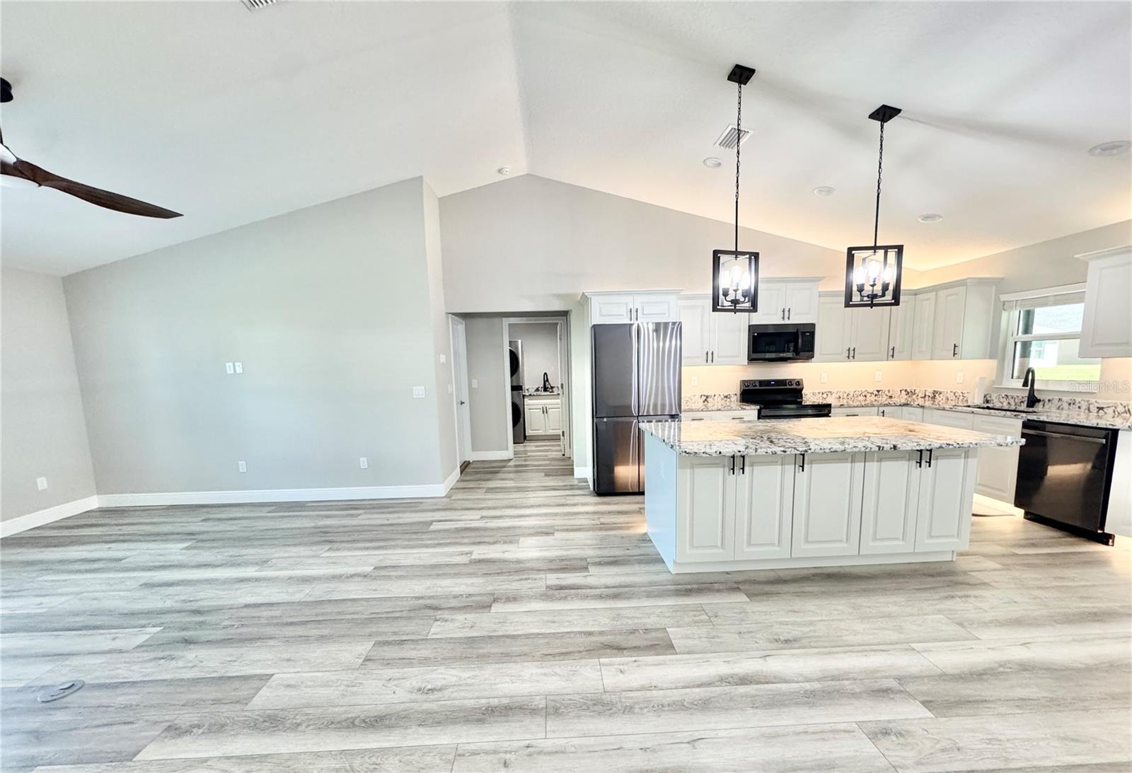JULIETTE FALLS 01 REP - Residential Lease
