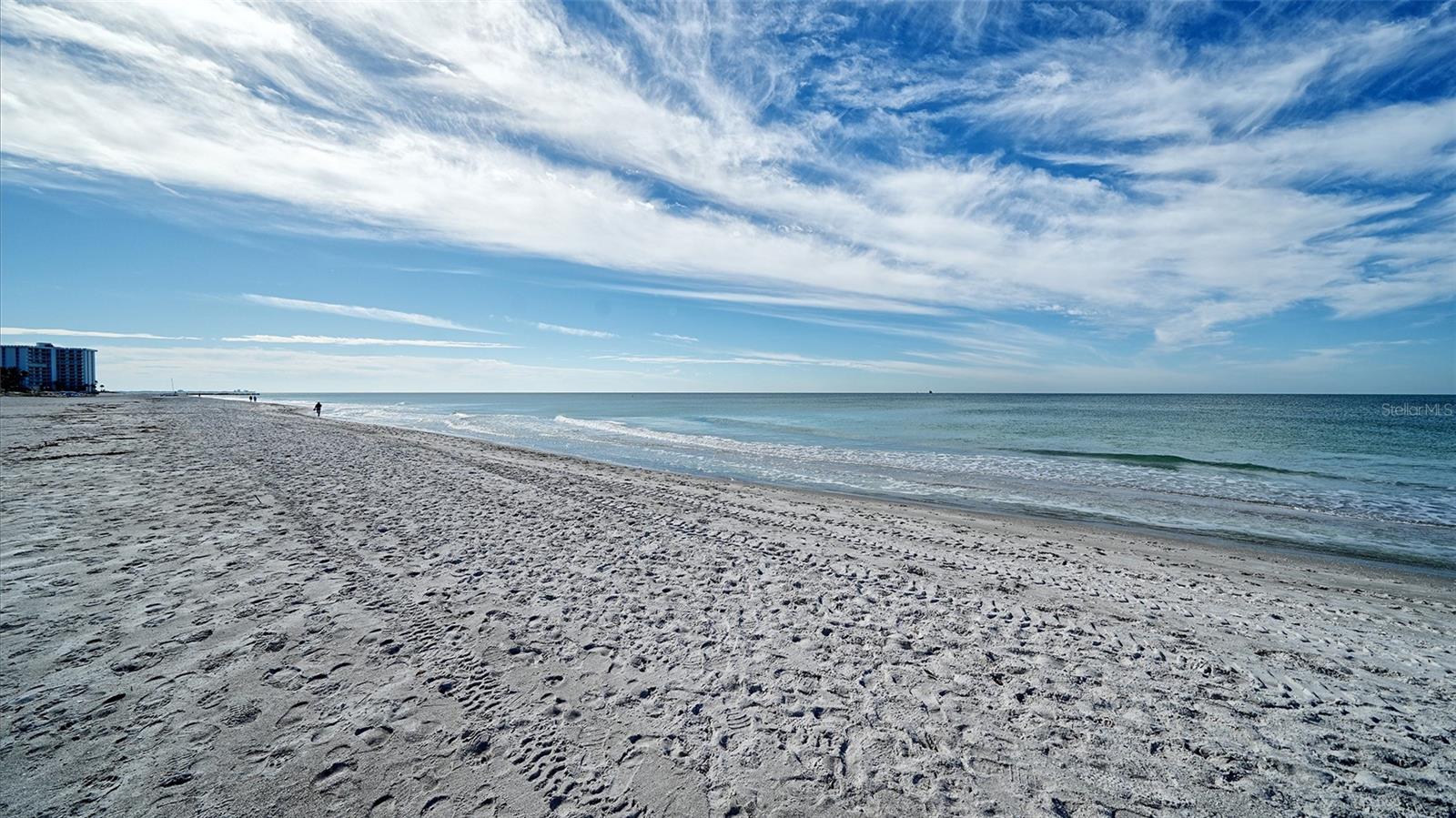 LONGBOAT BEACHCOMBER - Residential