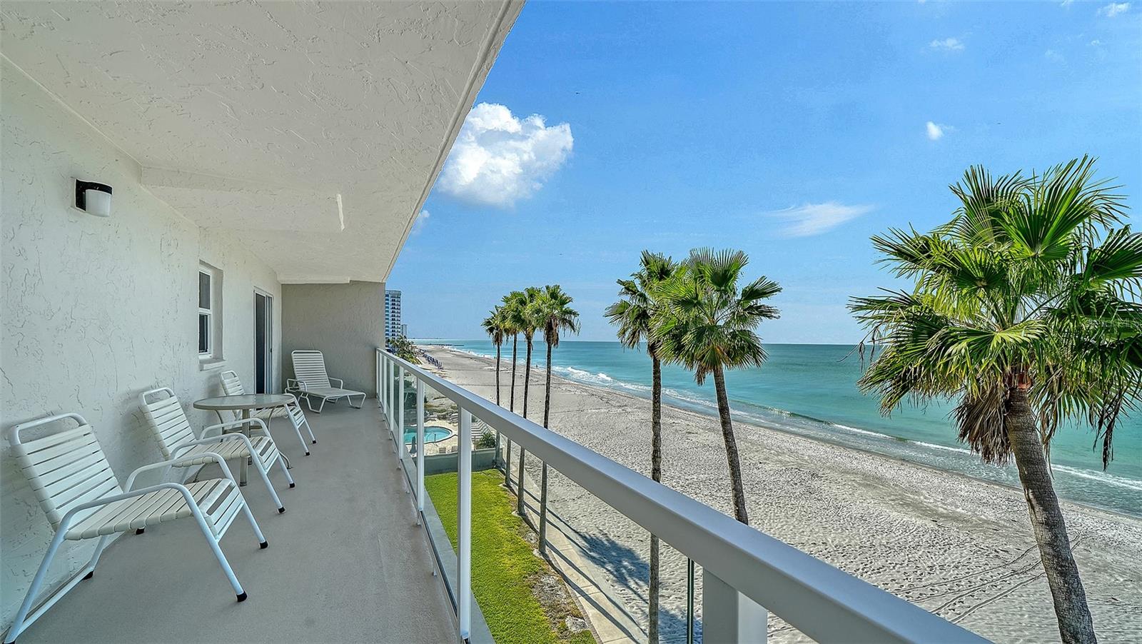 LONGBOAT BEACHCOMBER - Residential