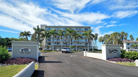 Photo of 2721 Gulf Of Mexico Drive #408, Longboat Key, FL 34228 (MLS # A4671456)