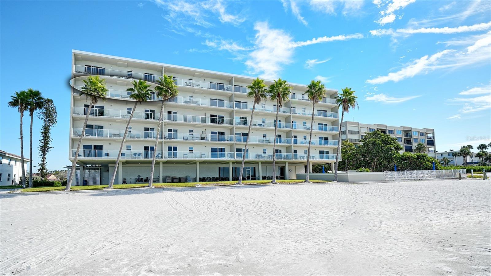 LONGBOAT BEACHCOMBER - Residential