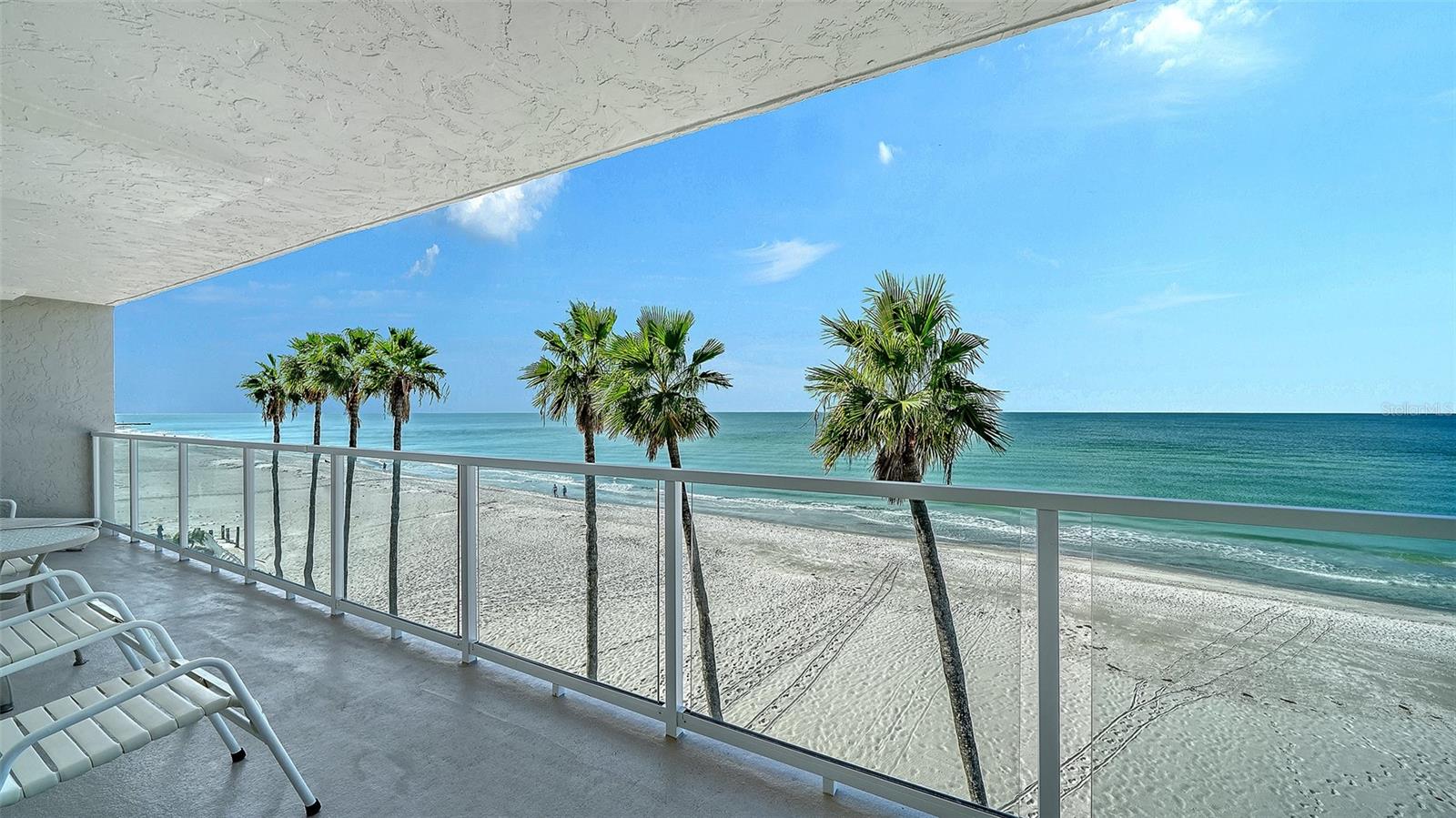 LONGBOAT BEACHCOMBER - Residential