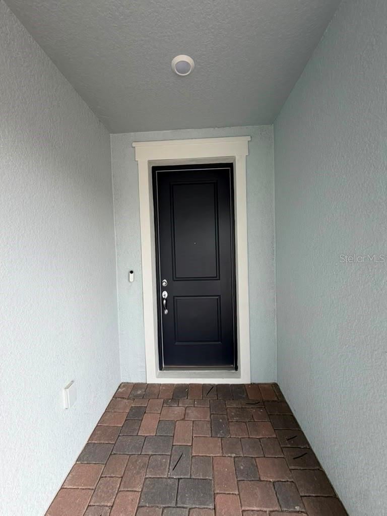 Photo of 467 Winter Grove Blvd, Winter Garden, FL 34787 (MLS # S5156515)