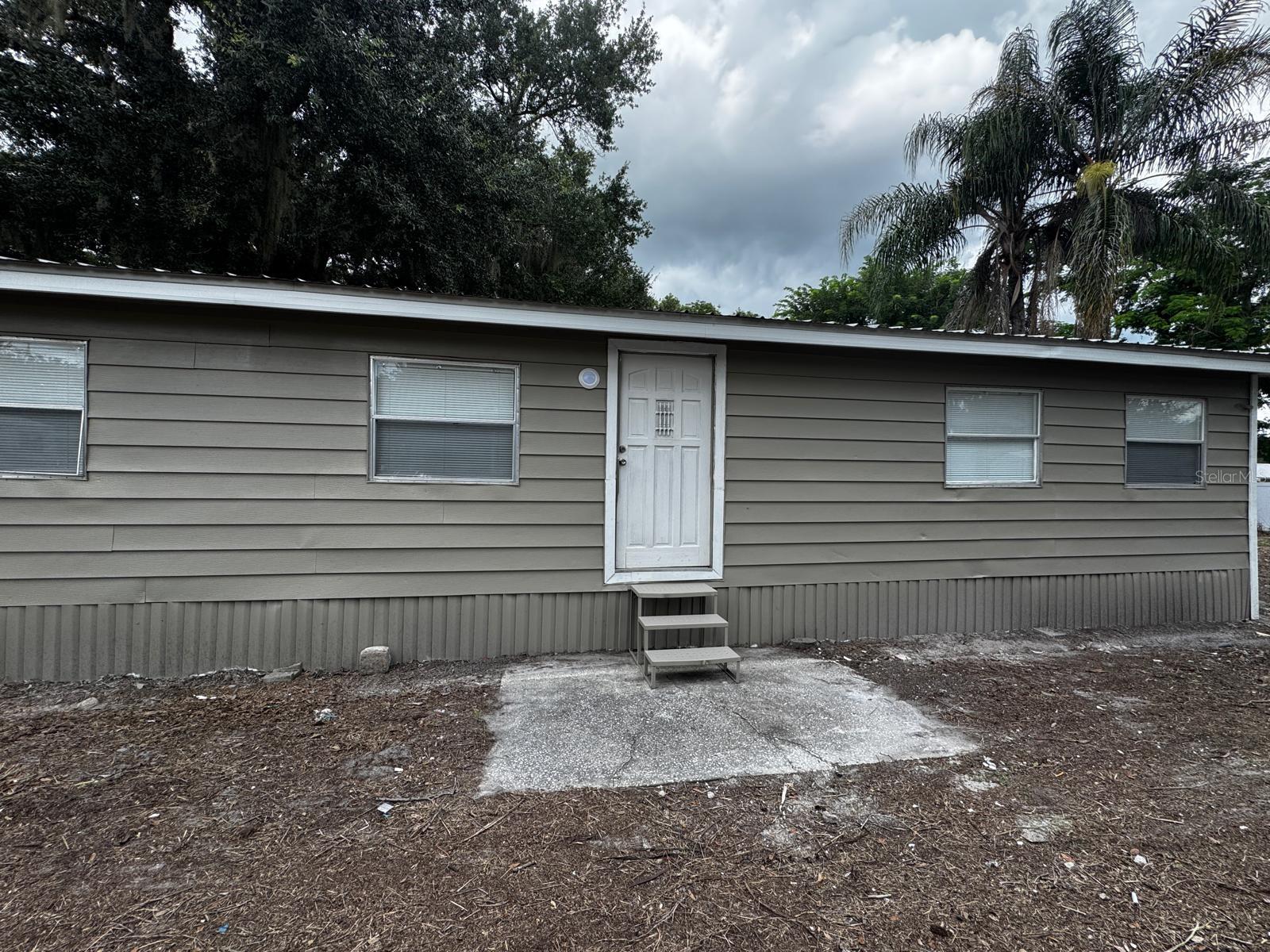 4817 PURITAN LANE