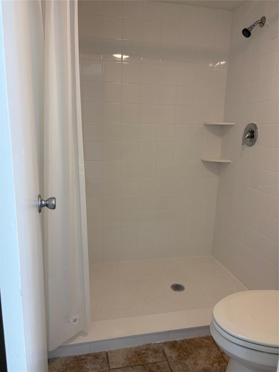 FOUR SEASONS DELAND PH 01-02 - Residential