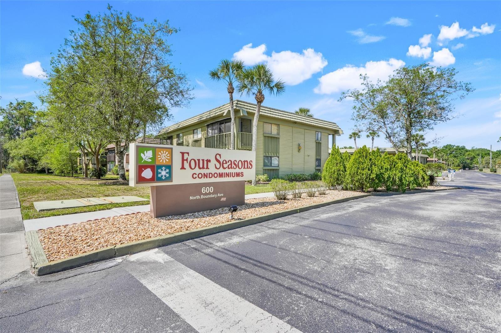 FOUR SEASONS DELAND PH 01-02 - Residential