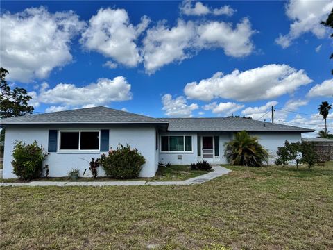 Photo of 1048 Porpoise Road, Venice, FL 34293 (MLS # TB8439382)