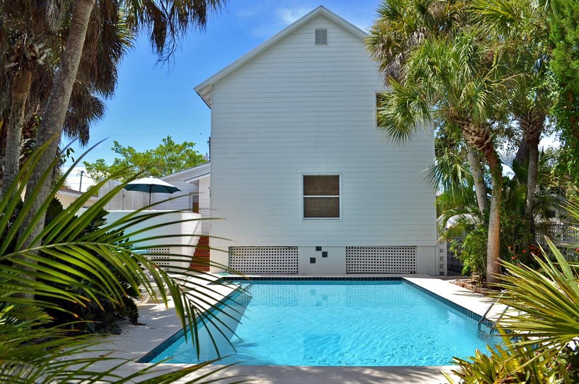5157 SANDY BEACH AVENUE, SARASOTA, FL, 34242 2 5157 SANDY BEACH AVENUE
