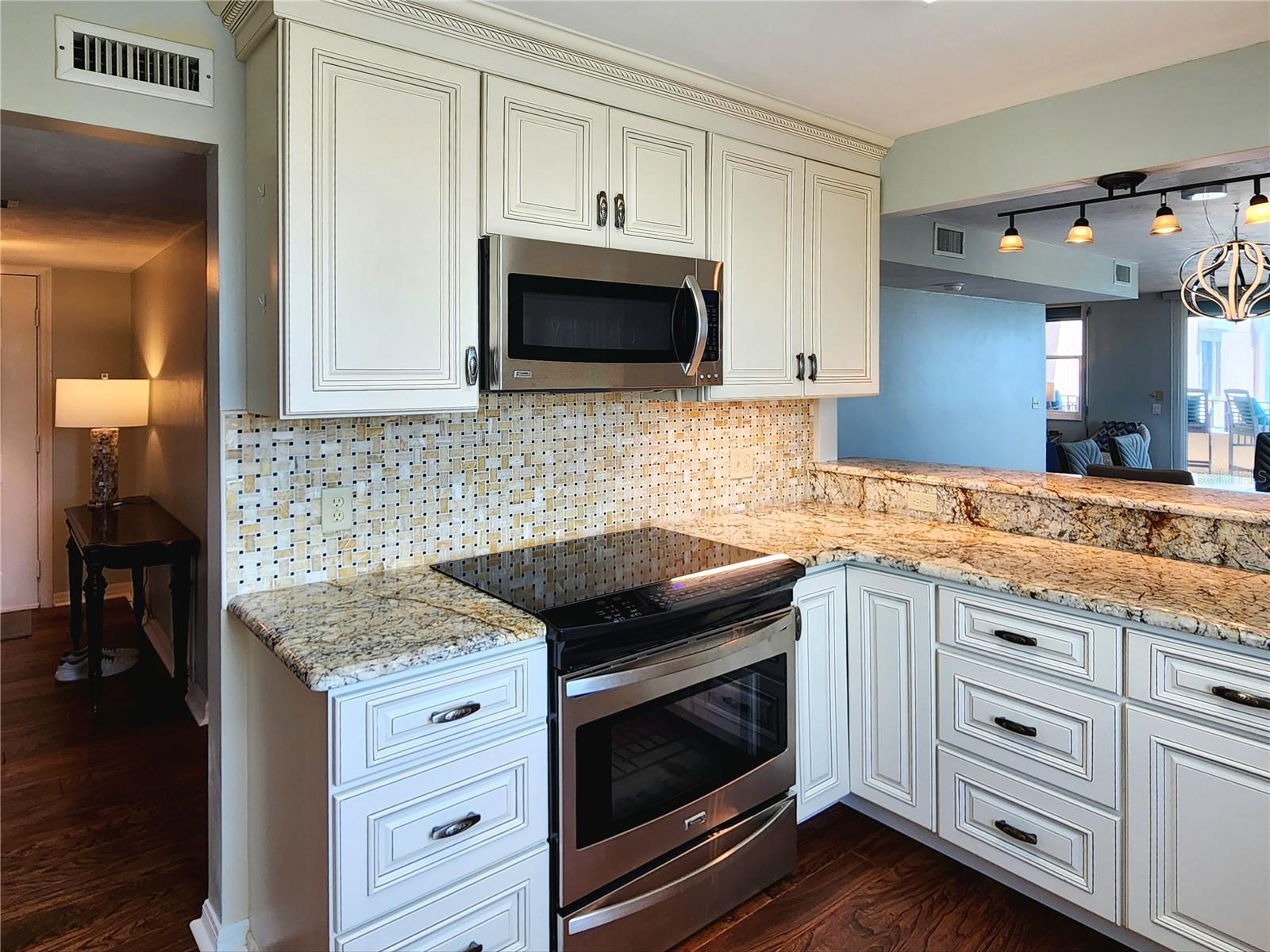 3370 OCEAN SHORE BOULEVARD 5020