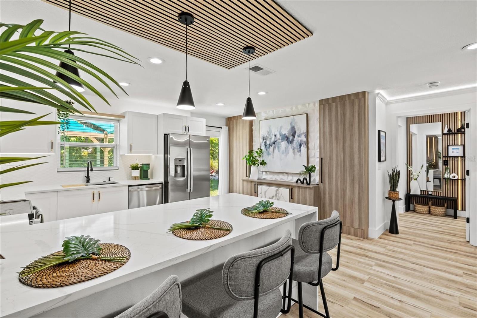 EAST VENICE - Residential