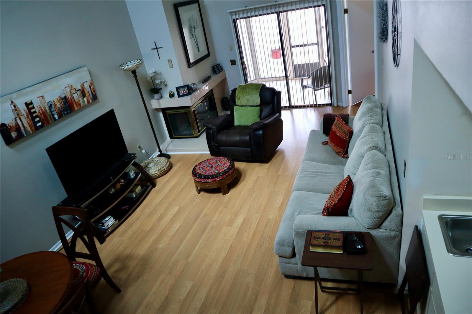 ETHANS GLEN - Residential