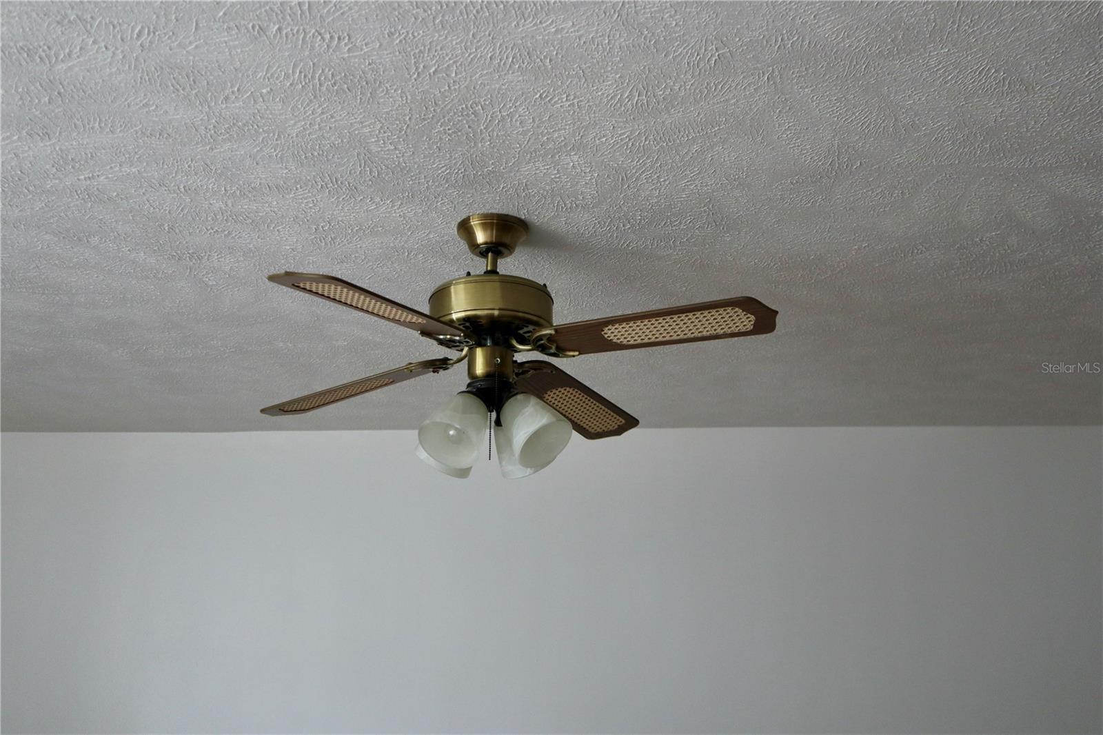 ETHANS GLEN - Residential