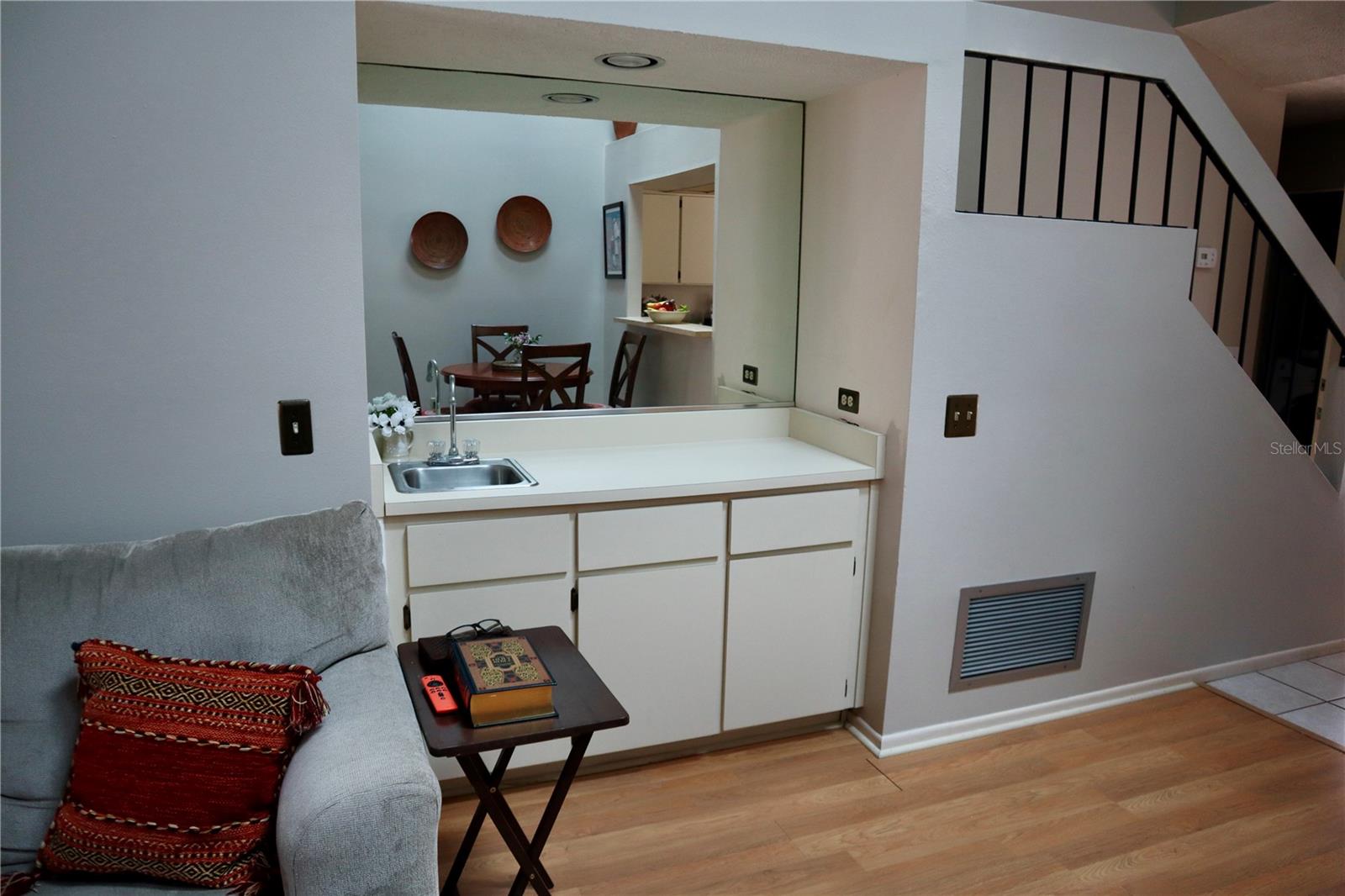 ETHANS GLEN - Residential