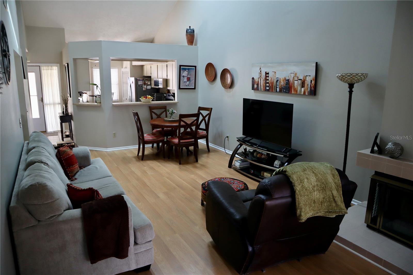 ETHANS GLEN - Residential