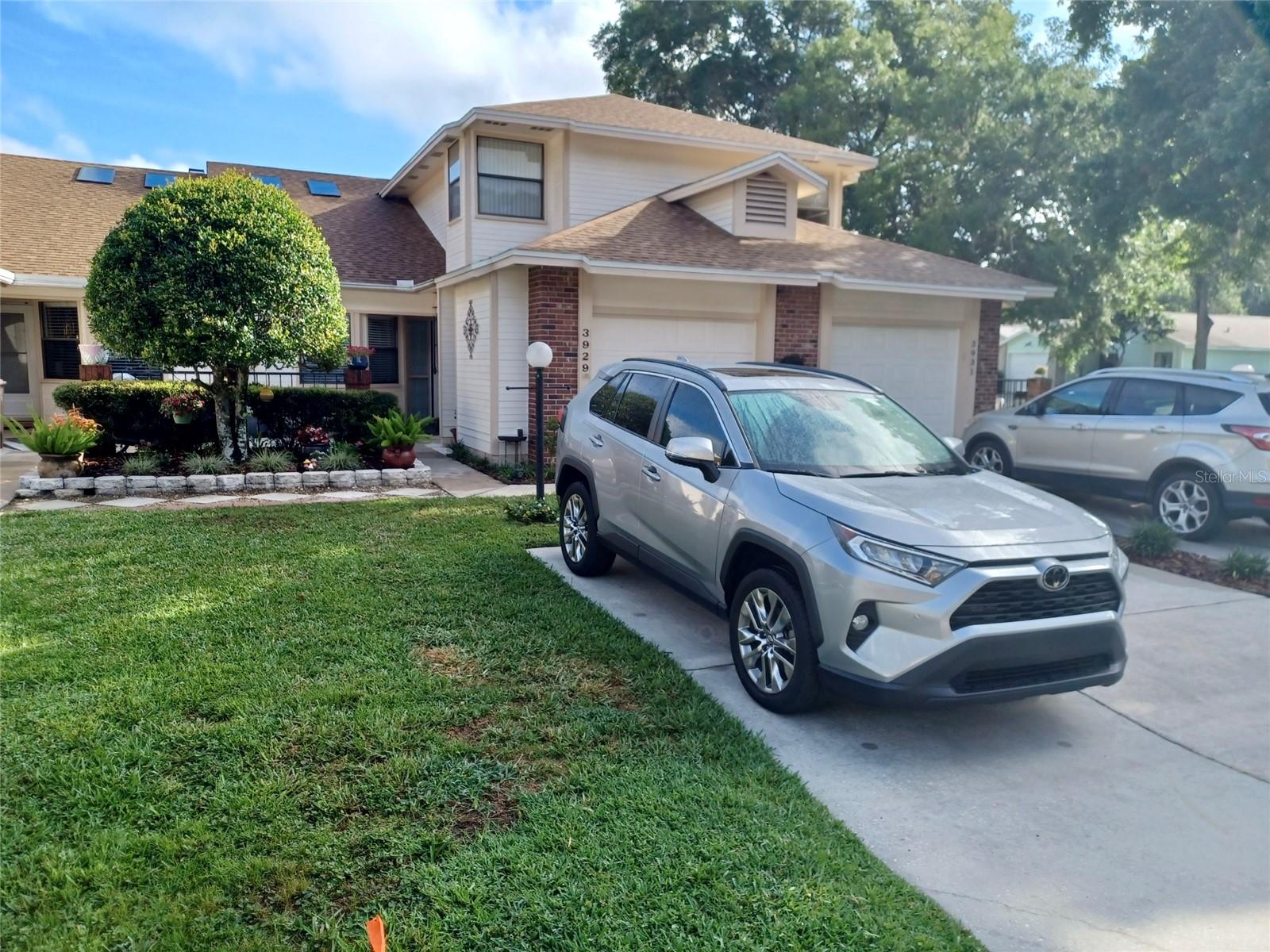 ETHANS GLEN - Residential