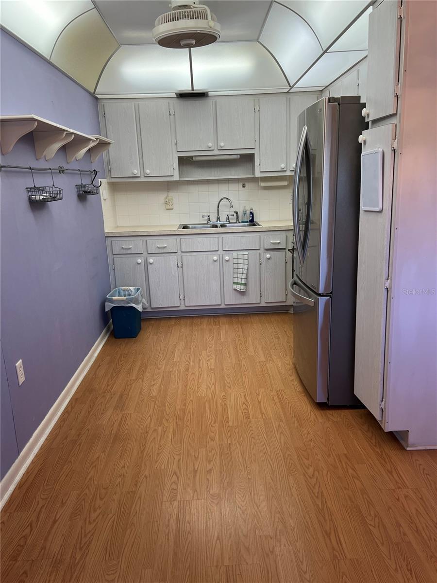 8402 111TH STREET 303
