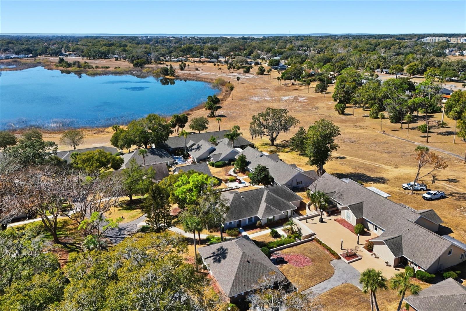 ERROL CLUB VILLAS 01 - Residential