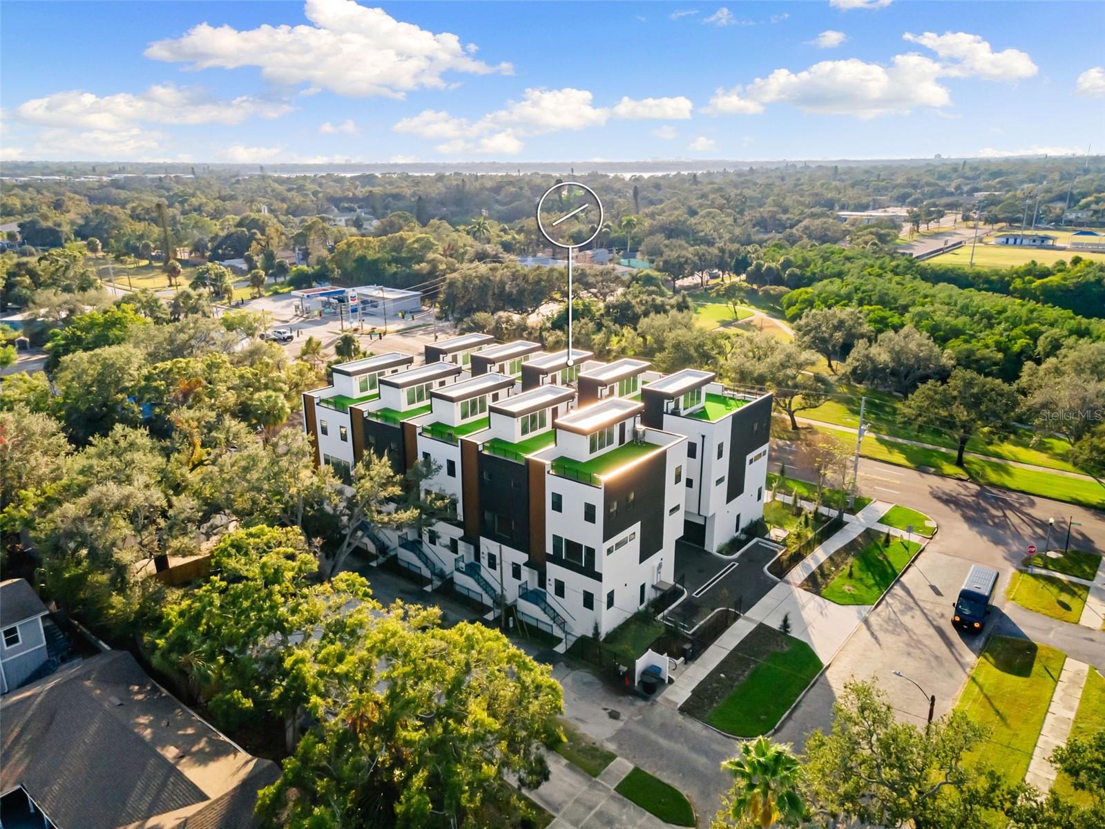 4TH STREET GARDENS - Residential