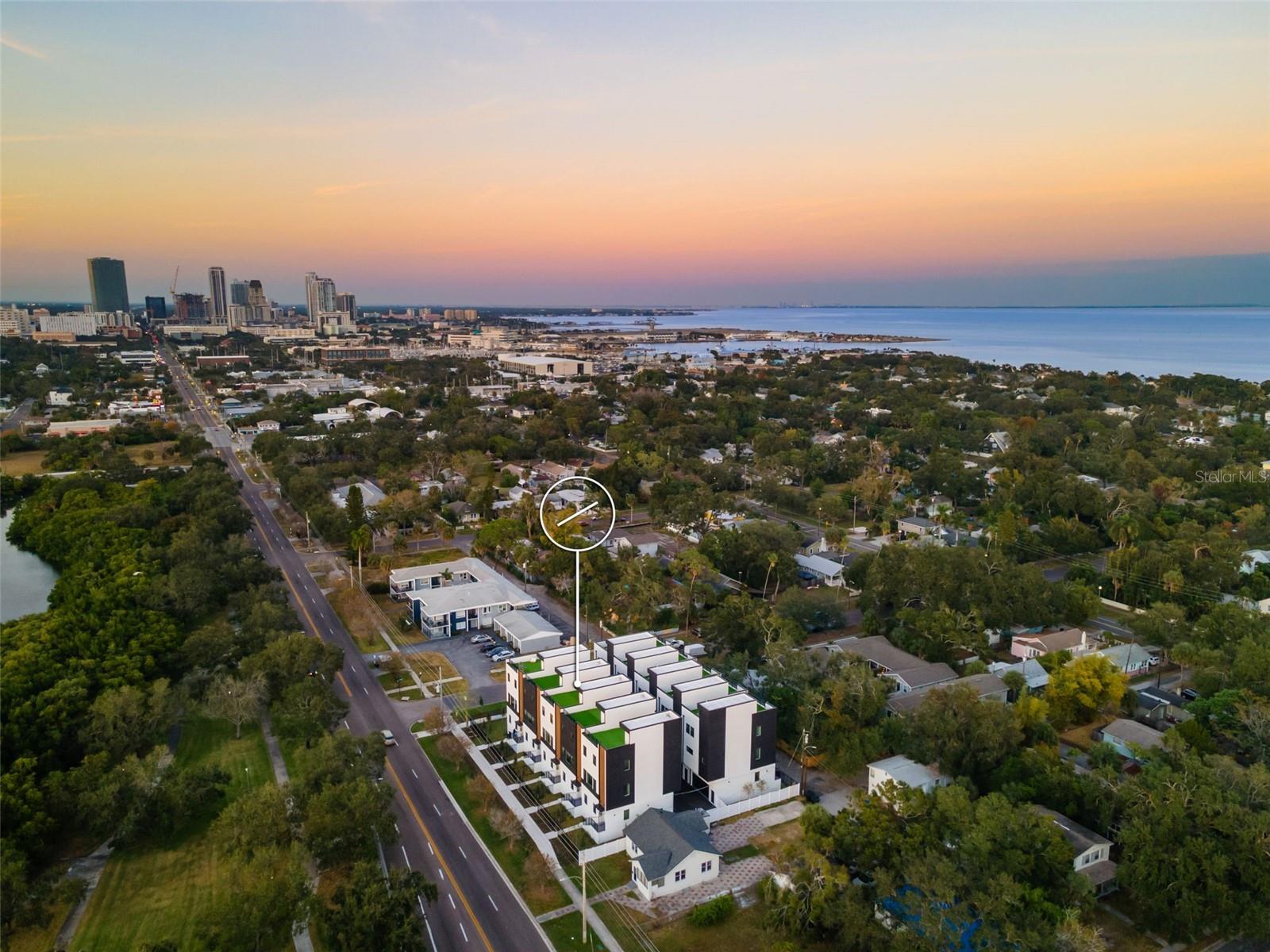 4TH STREET GARDENS - Residential