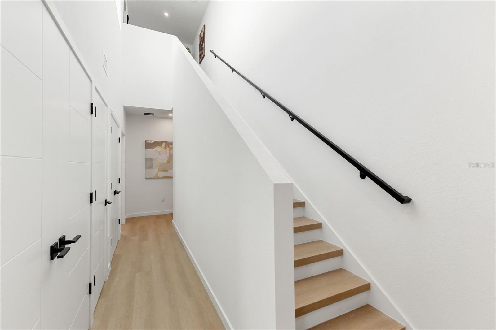 4TH STREET GARDENS - Residential