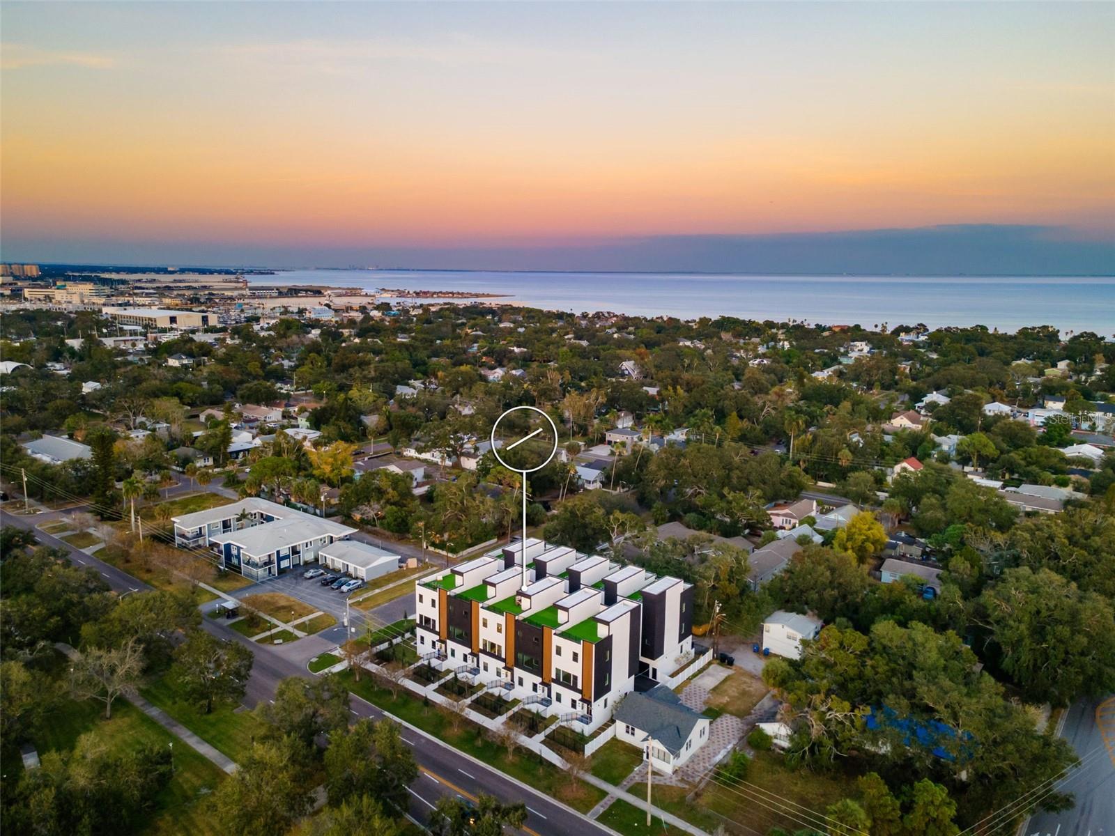 4TH STREET GARDENS - Residential