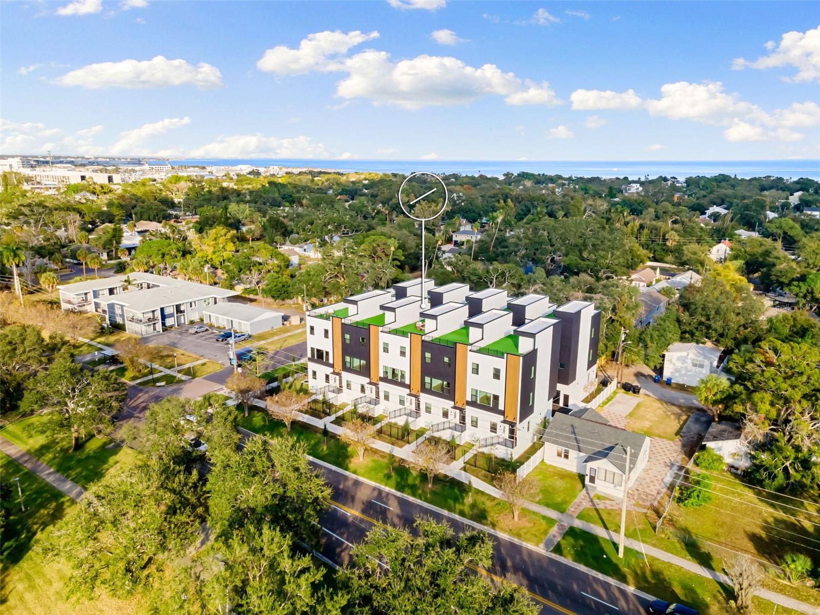 4TH STREET GARDENS - Residential