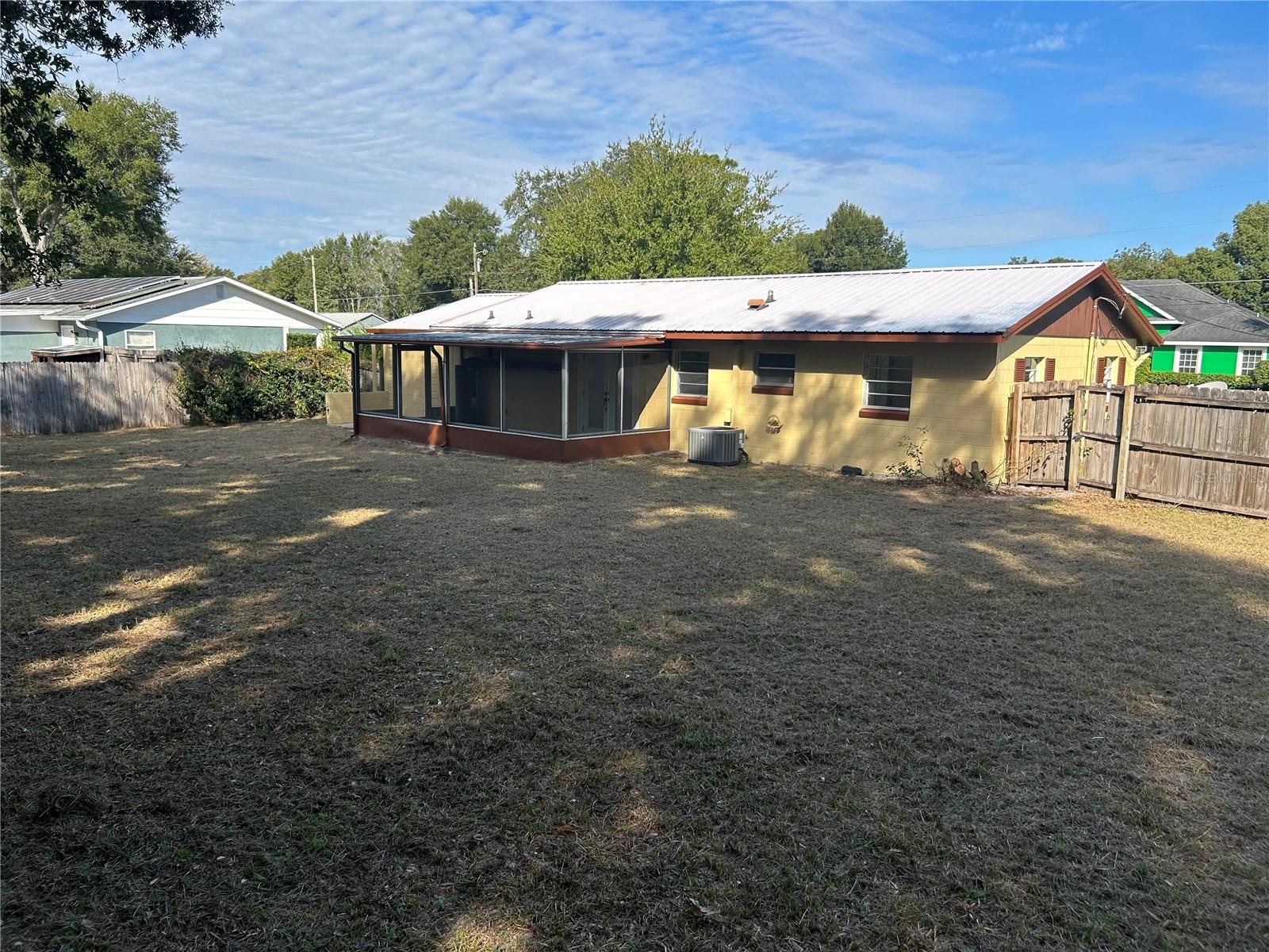 DEBARY DEV BUILDERS - Residential