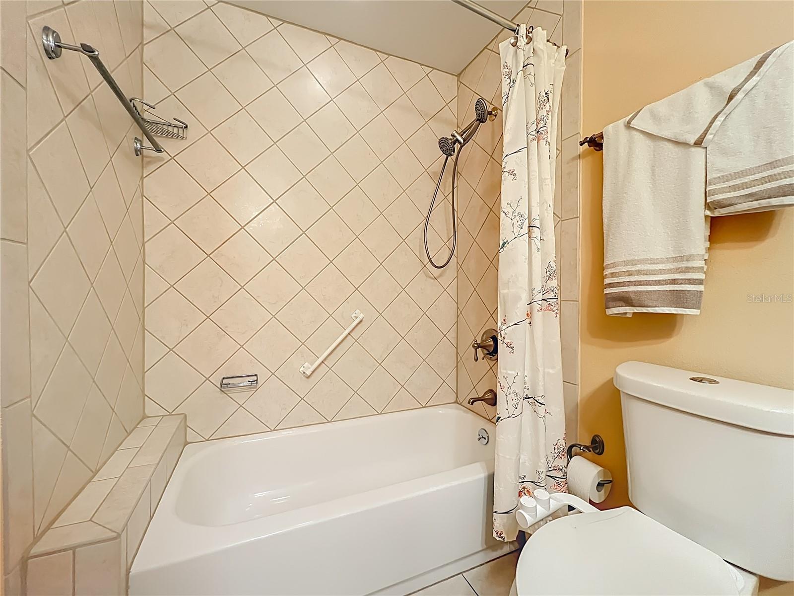 GREENWOOD LAKES UNIT 8 - Residential