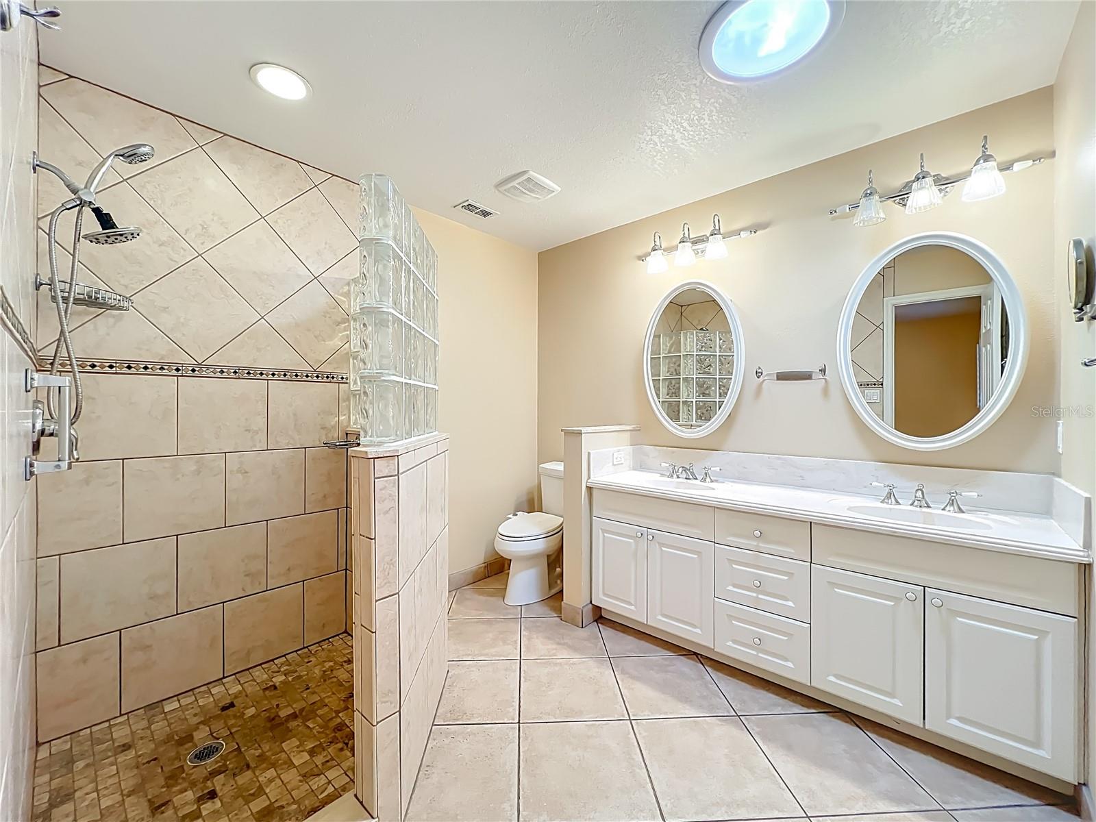 GREENWOOD LAKES UNIT 8 - Residential