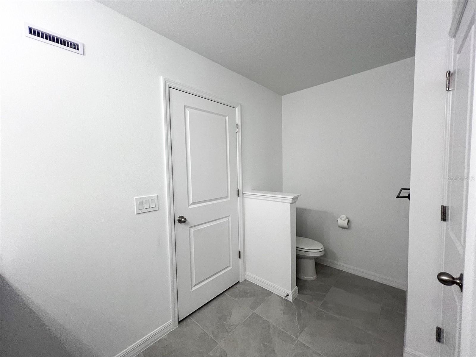 FESTIVAL PH 5 - Residential Lease