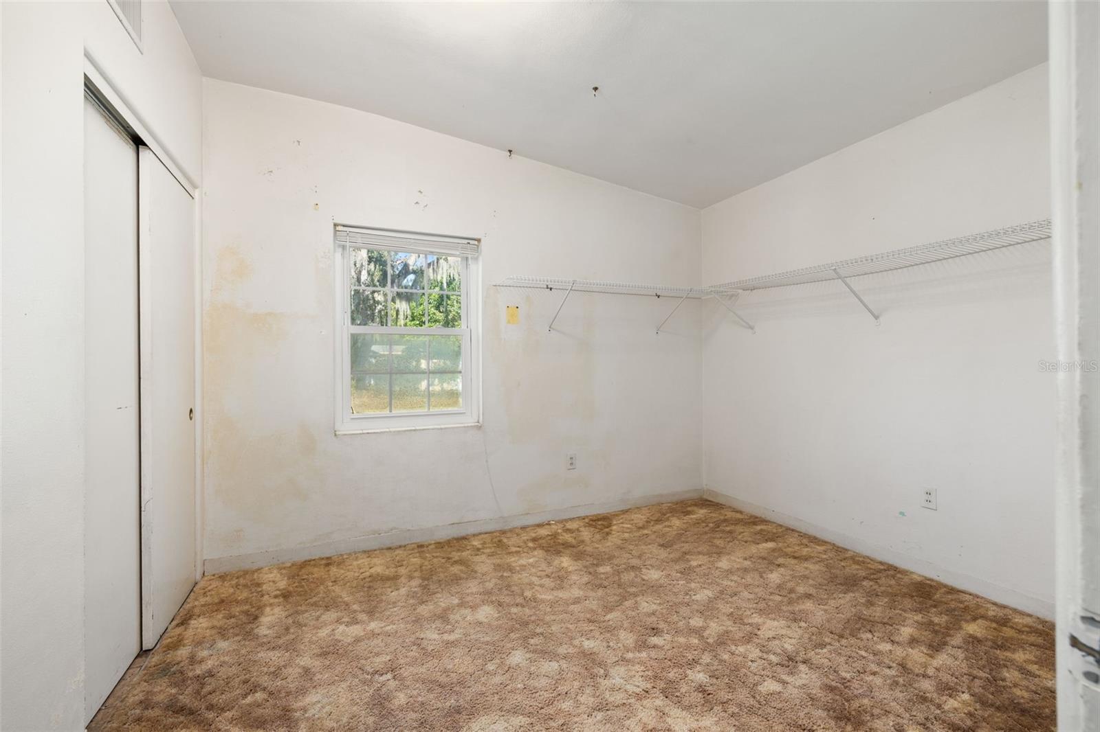 PINECREST - Residential