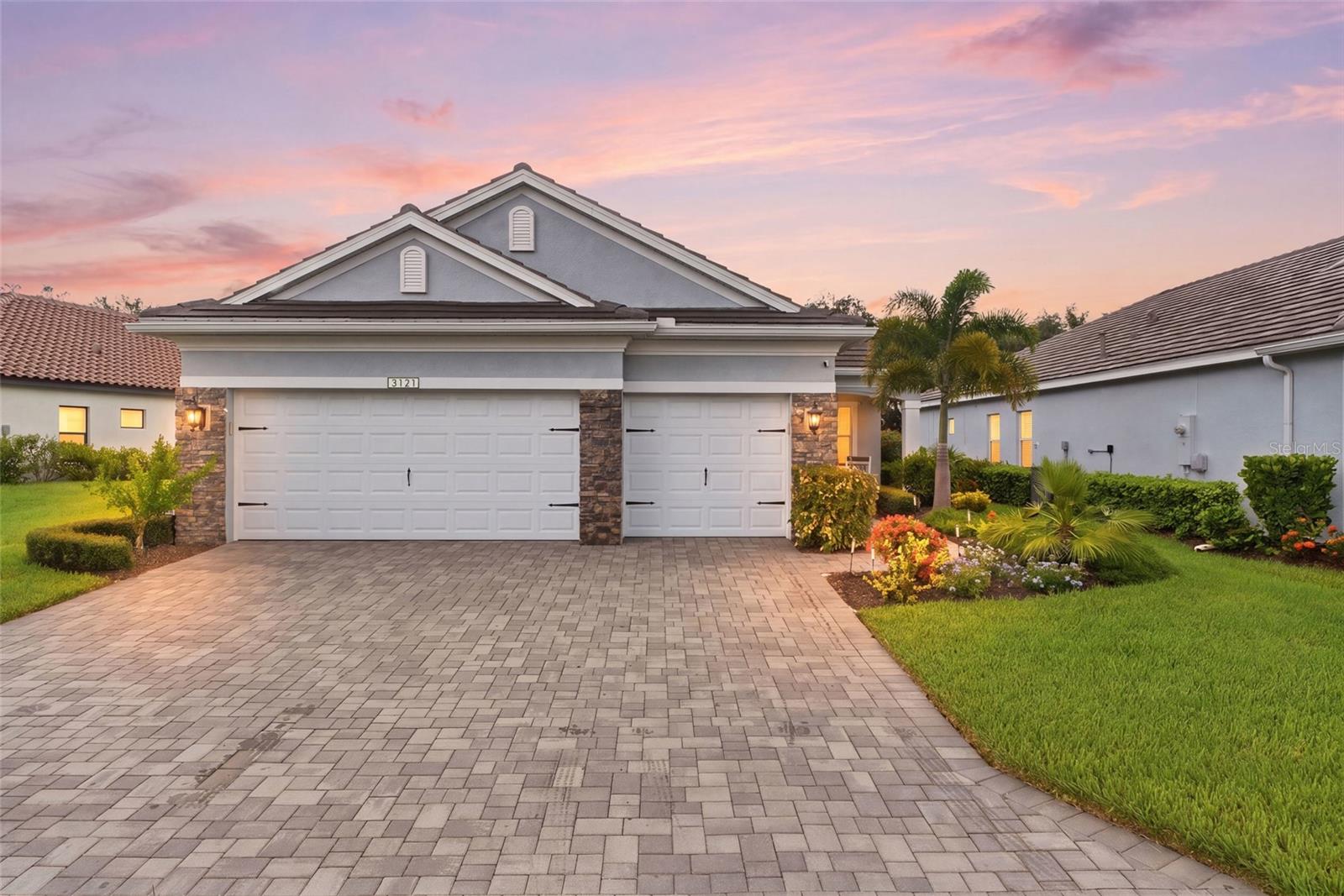 3121 HERITAGE PINES DRIVE