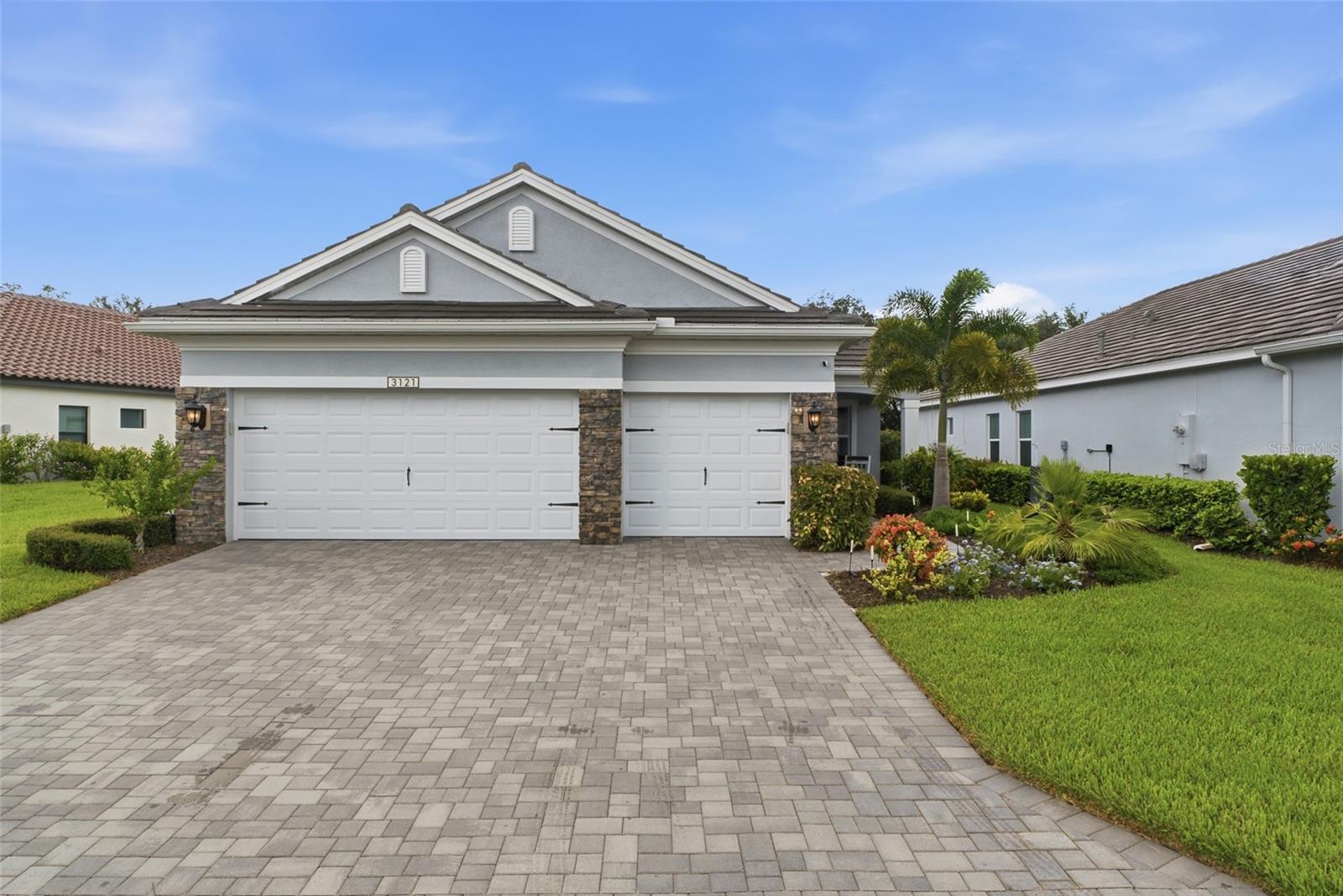 3121 HERITAGE PINES DRIVE
