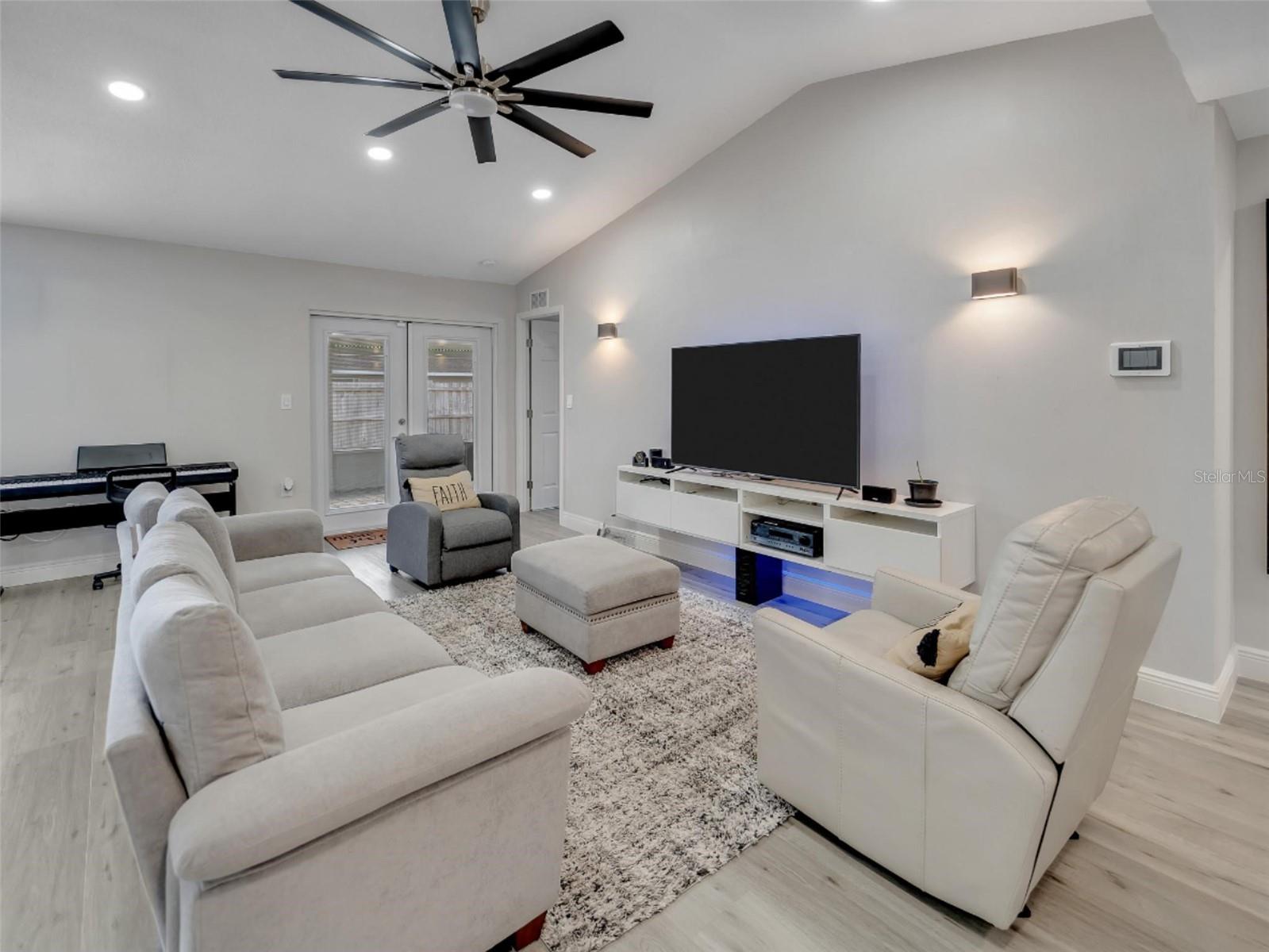 CHICKASAW OAKS PH 03 - Residential