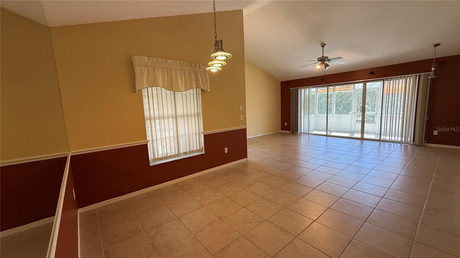 2312 SW 20TH COURT