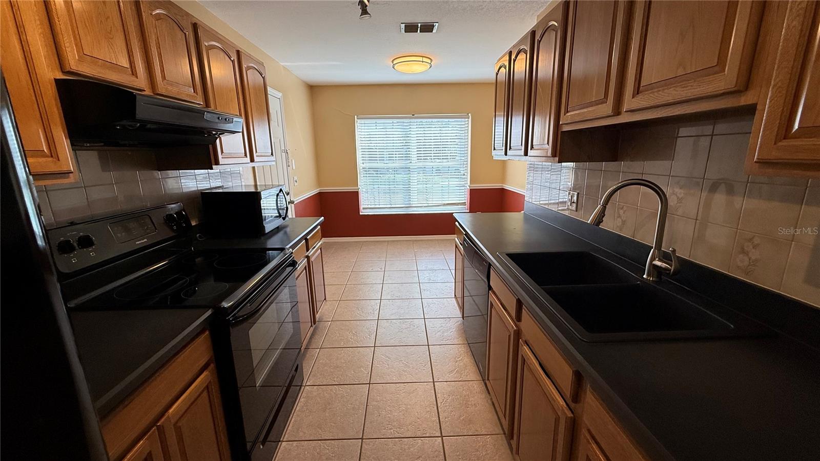 2312 SW 20TH COURT