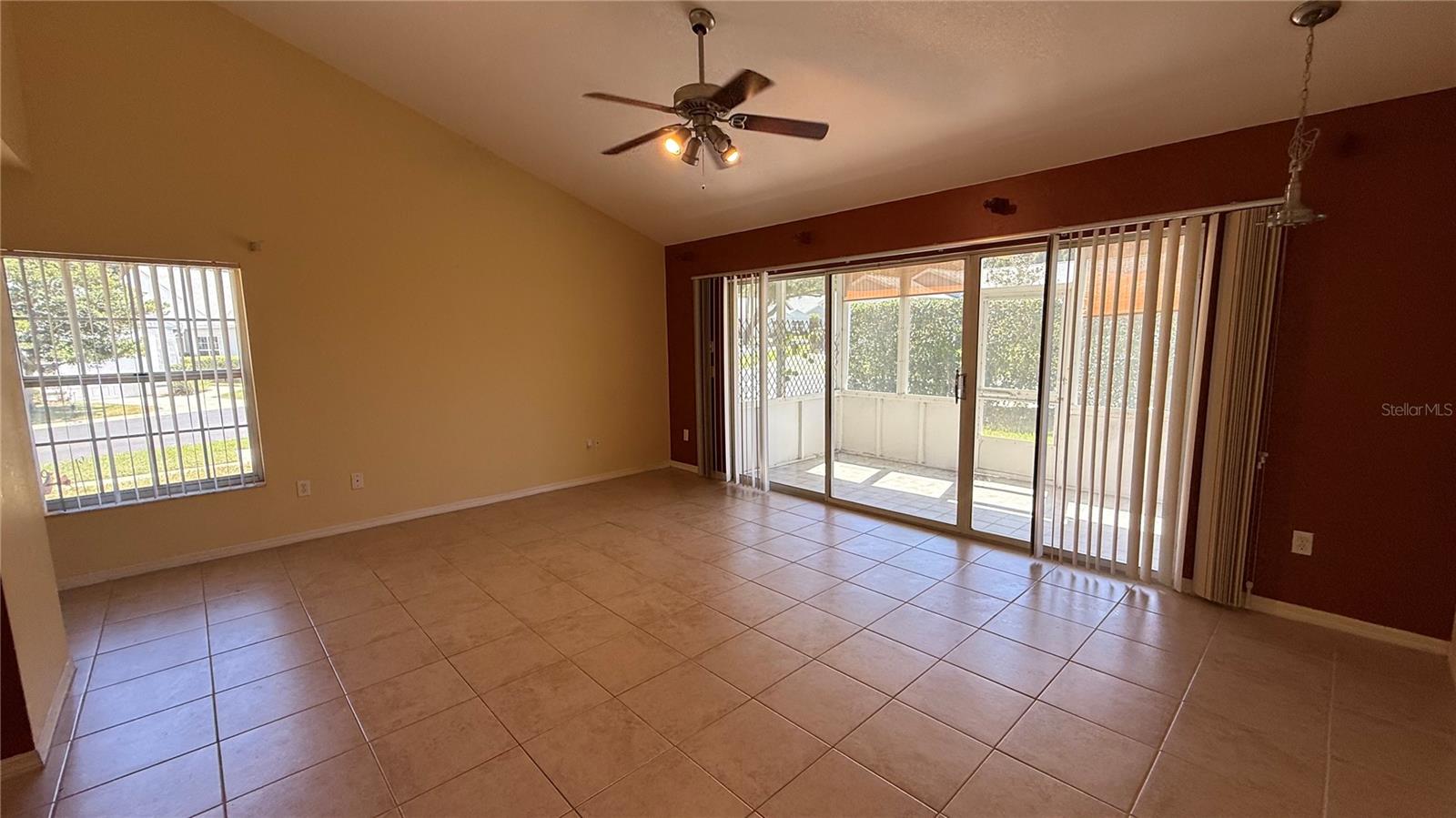 2312 SW 20TH COURT