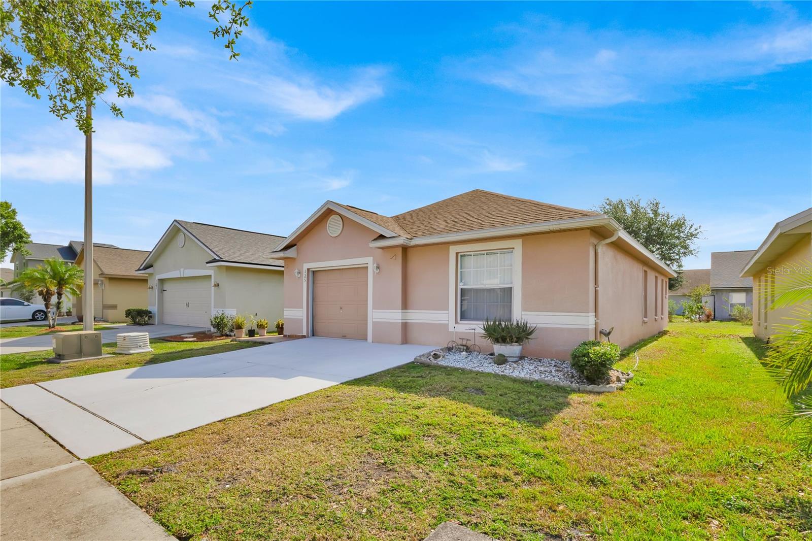 125 OWENSHIRE CIRCLE