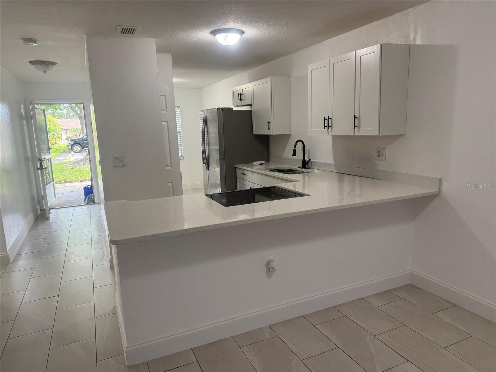 CARIBBEAN VILLAS CONDO PH A-F - Residential Lease