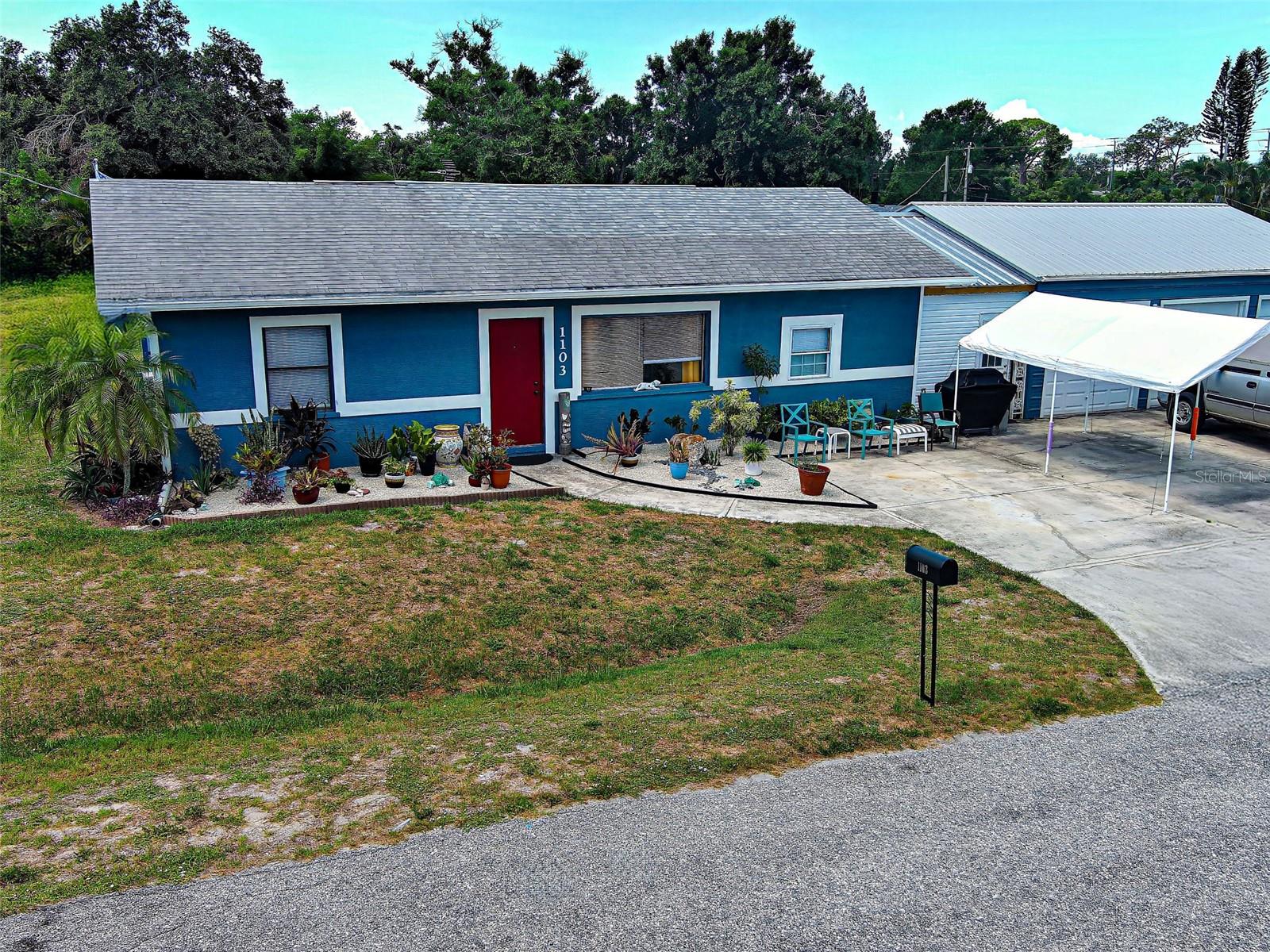 Charming and updated 3-bedroom, 1-bath home with 2 additional rooms (not shown in pictures) that provides flexible space and can easily be converted into a home office or additional storage/utility space. Situated on a spacious corner lot in the heart of Nokomis. This well-maintained residence features original terrazzo flooring, adding timeless appeal and durability.
Recent upgrades include a new hot water heater, new A/C system, new plumbing, new ductwork, and new attic insulation—offering modern comfort and energy efficiency.
Perfect for those with multiple vehicles, boats, or RVs, the property boasts a huge 3-car garage that can be used as a work shop and a large concrete driveway to accommodate all your parking needs.
Located just minutes from shops, dining, and the newly built Sarasota Memorial Hospital, this home offers both convenience and functionality in a prime location.