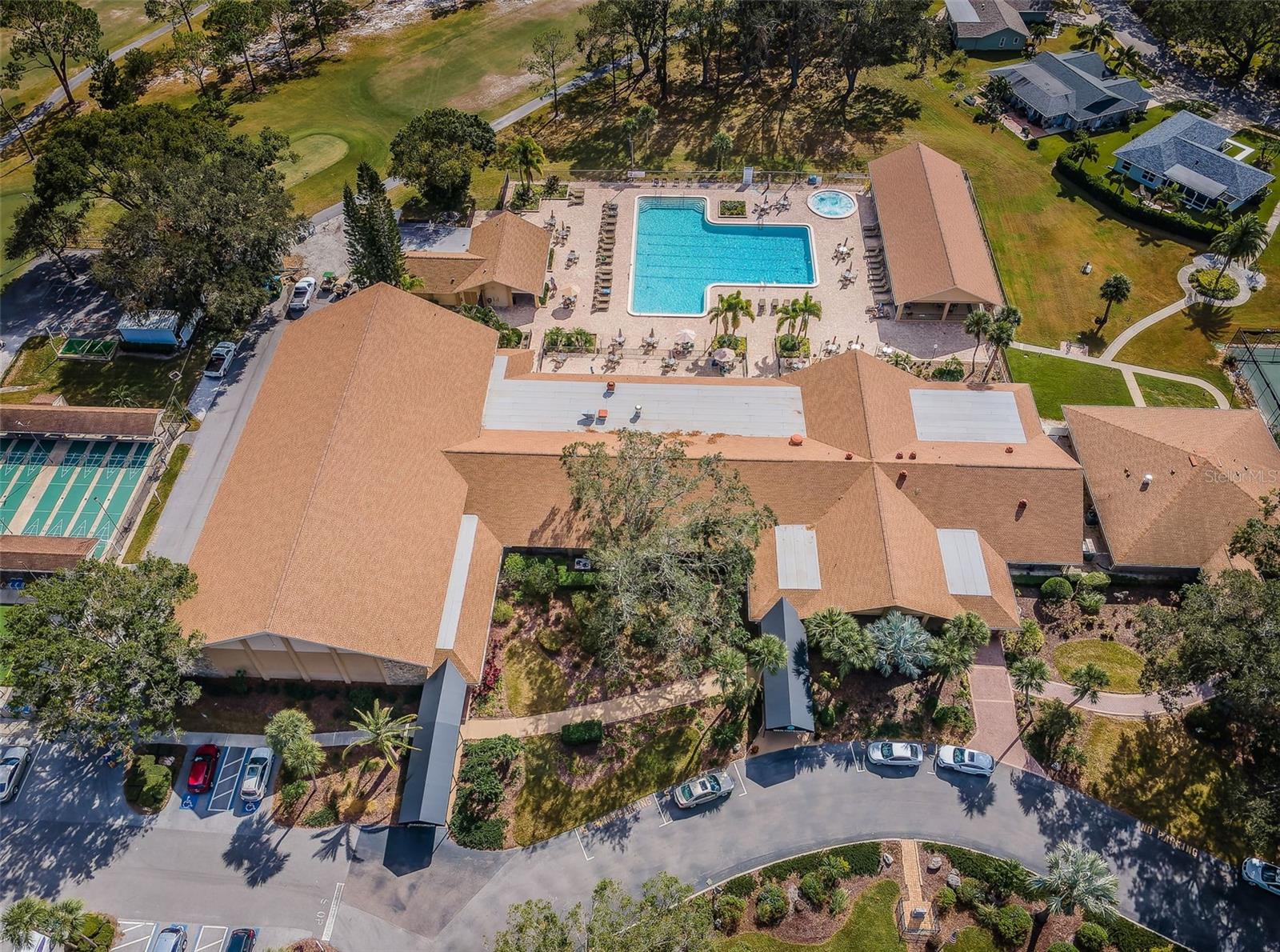 VILLA CONDO I - Residential