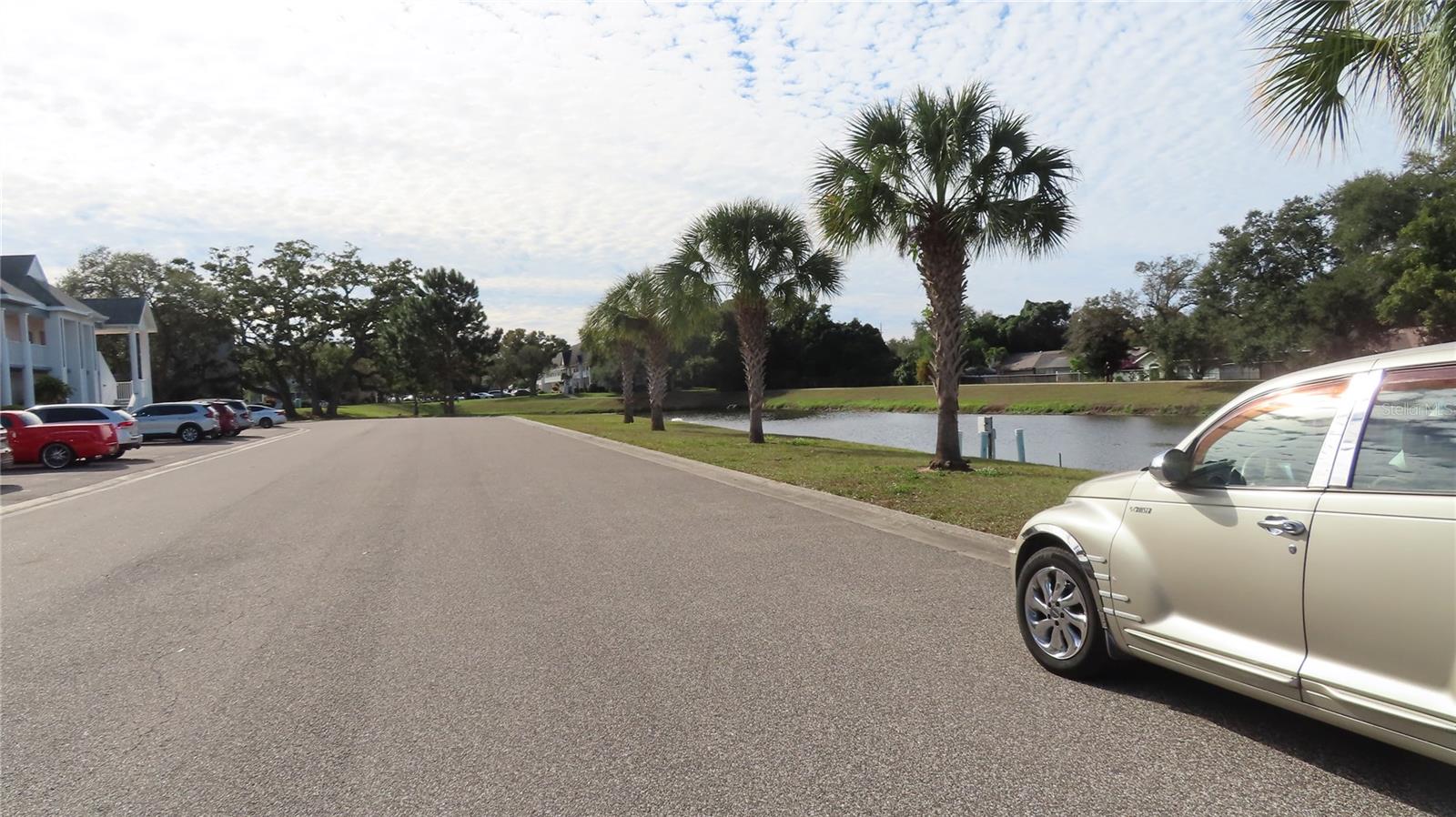 ON TOP OF THE WORLD - Residential