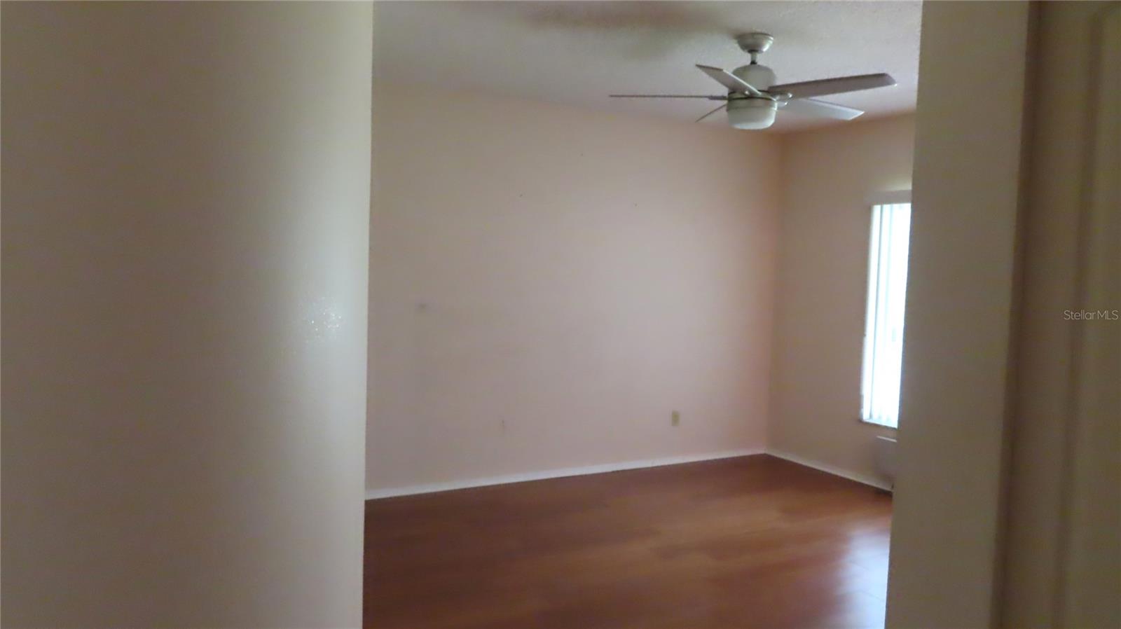 ON TOP OF THE WORLD - Residential