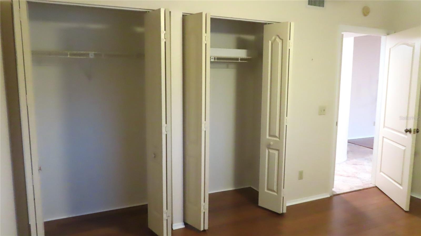 ON TOP OF THE WORLD - Residential